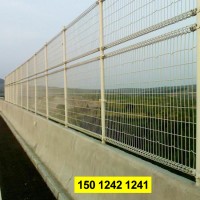清远菱形孔护栏隔离网 铁路桥梁栏杆 桥上防抛网