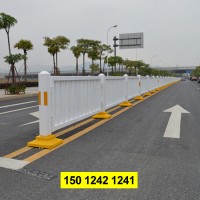 港式人行道防撞栏 珠海市政隔离栅厂家 U型管围栏