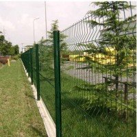 中山道路护栏网安装 桃型柱护栏现货 公路框架护栏